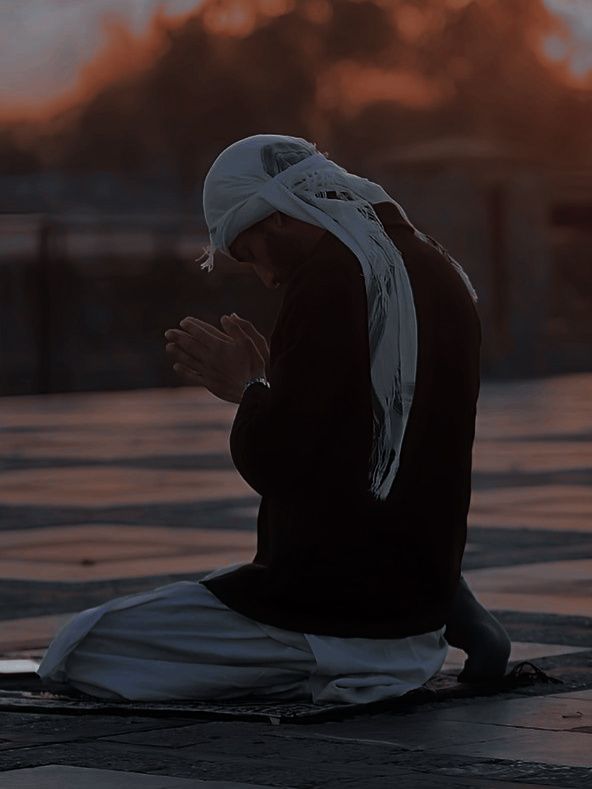 Focused prayer in mosque